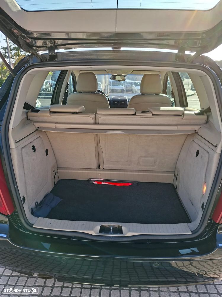 Mercedes-Benz A 150 Elegance Automatic - 11