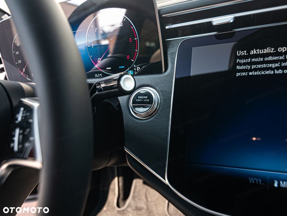 Mercedes-Benz Klasa E - 22