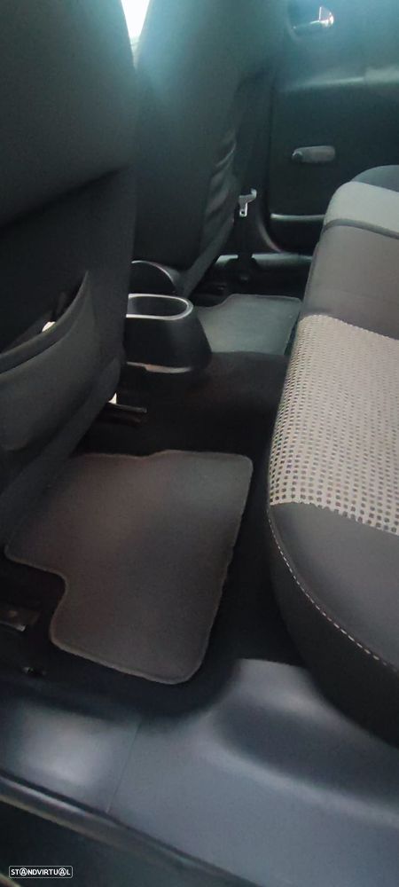 Peugeot 207 1.4 HDi Sport - 9