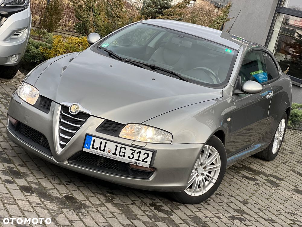 Alfa Romeo GT 2.0 JTS Distinctive Collezione - 14