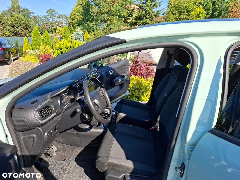 Citroën C3 1.2 PureTech Shine - 25