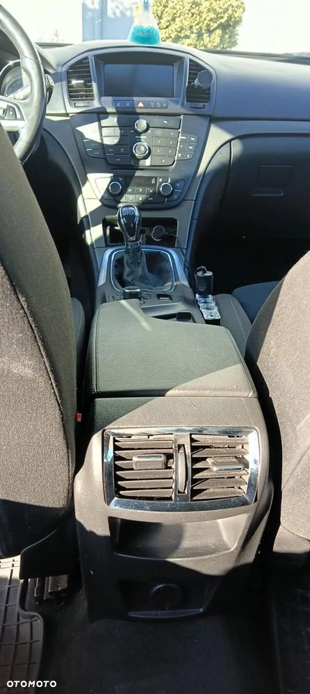 Opel Insignia 2.0 CDTI Sports Tourer - 1