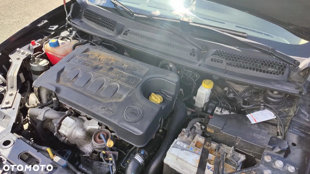 Lancia Delta 1.9 MJ TB Platino - 8