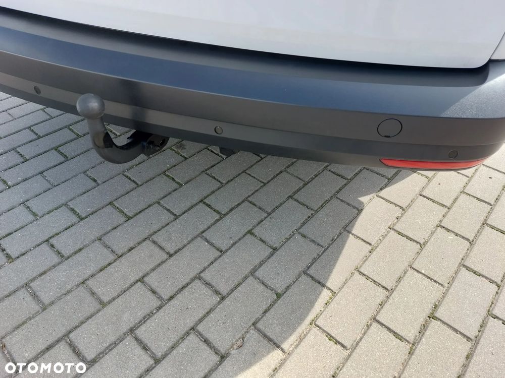 Volkswagen Caddy Maxi 2.0 TDI Trendline - 6