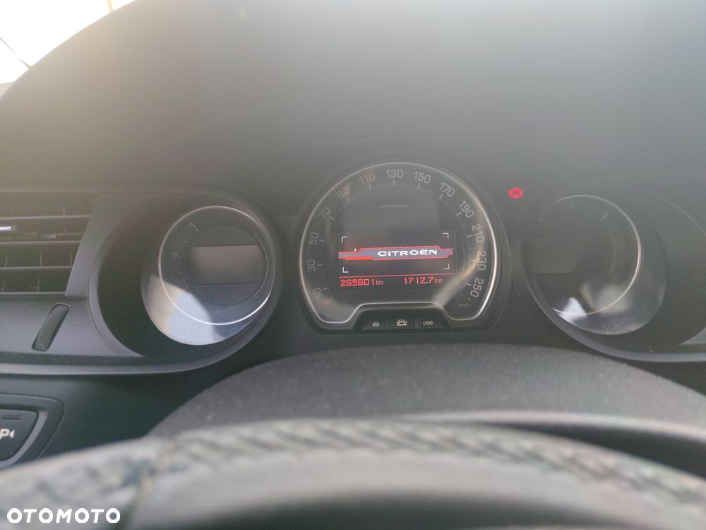 Citroën C5 2.0 HDi Exclusive - 10
