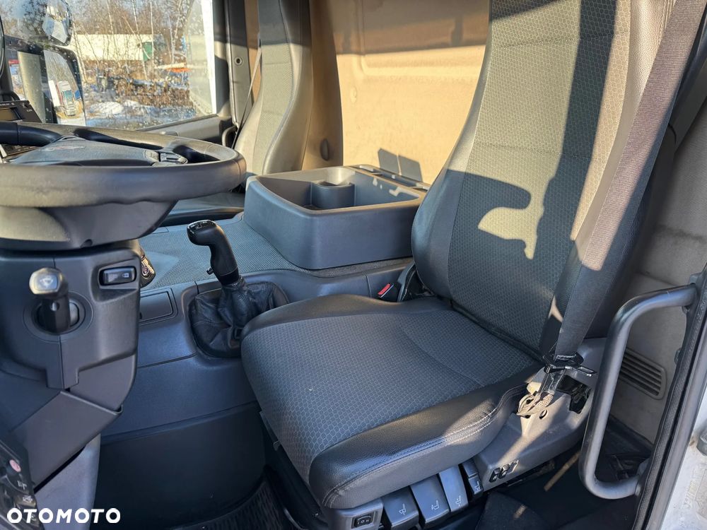 Scania P 230/Euro 5/chłodnia/do zabudowy/full serwis ASO/ - 19