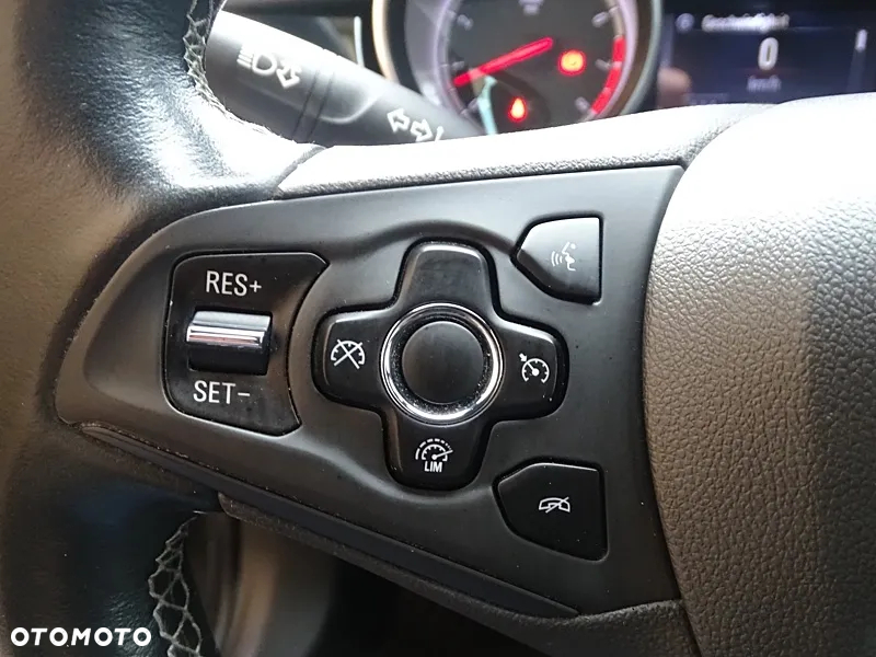 Opel Astra 1.4 Turbo Dynamic - 28