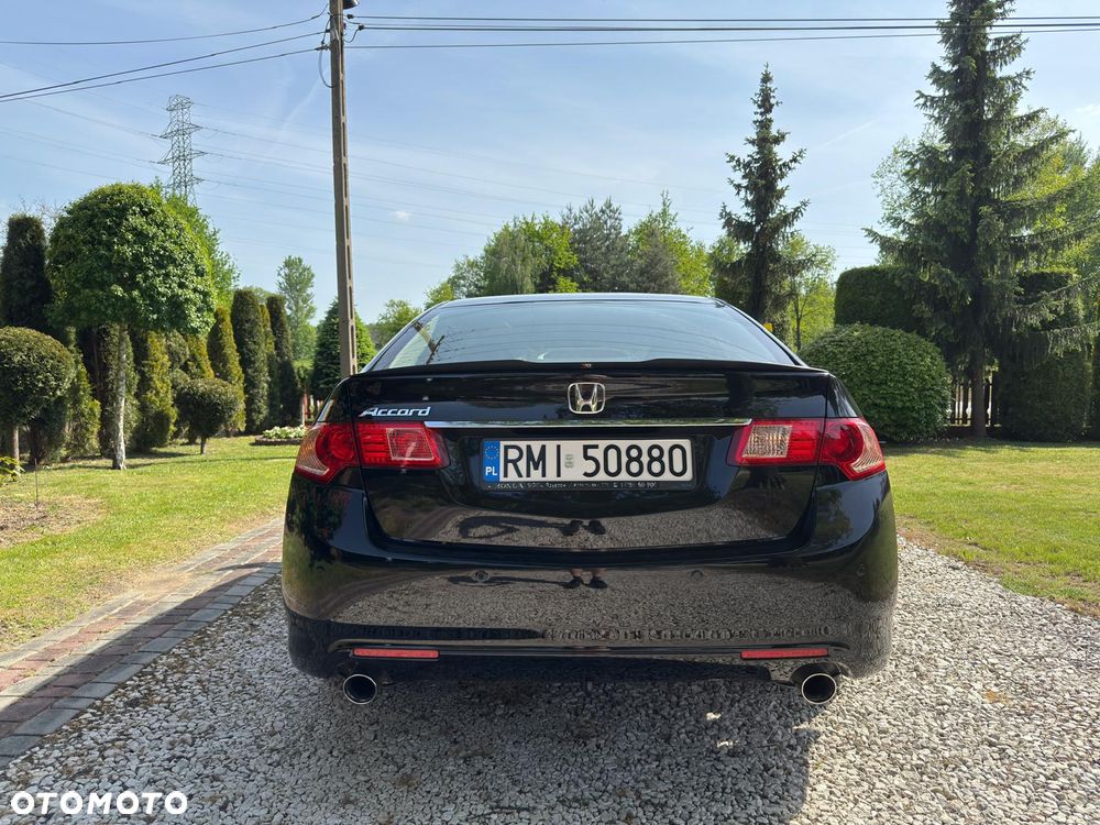 Honda Accord 2.4 Executive - 12