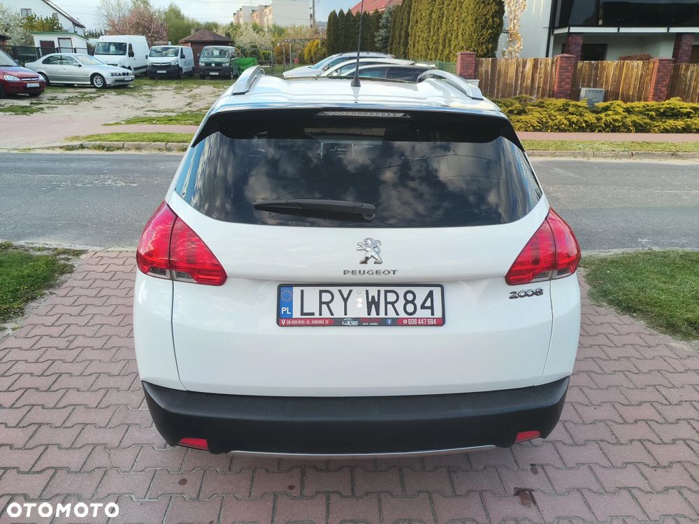 Peugeot 2008 PureTech 82 Allure - 25