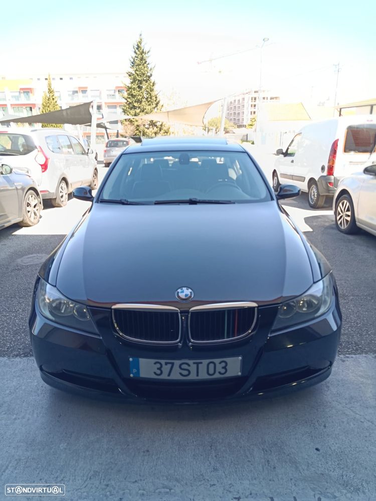 BMW 320 - 1