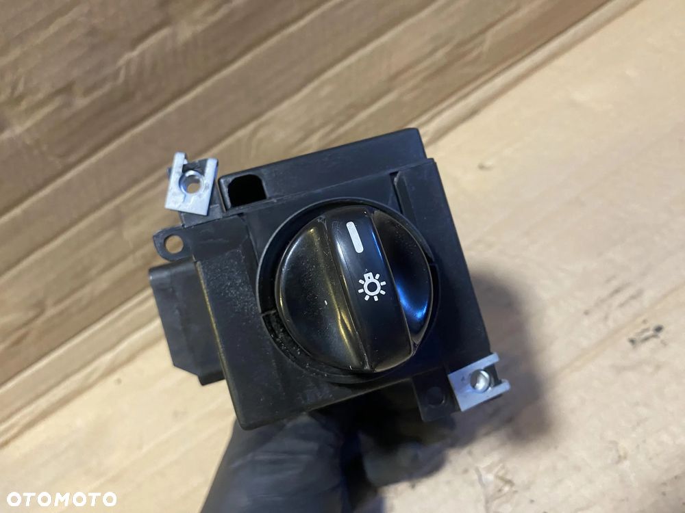 Przełącznik świateł Mercedes A-Klasa W168 OE - 1