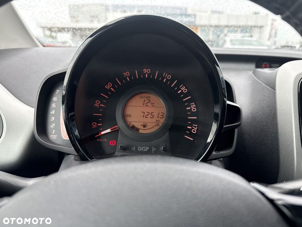 Toyota Aygo - 10