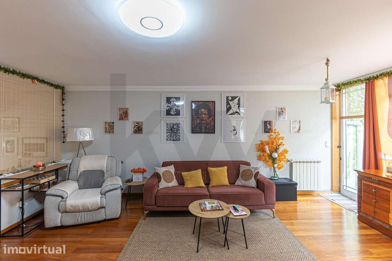 EXTRAORDINÁRIA MORADIA T4 EM MATOSINHOS - Grande imagem: 3/36