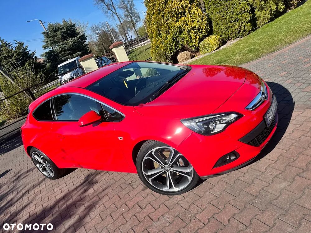 Opel Astra 1.6 Turbo Innovation - 2