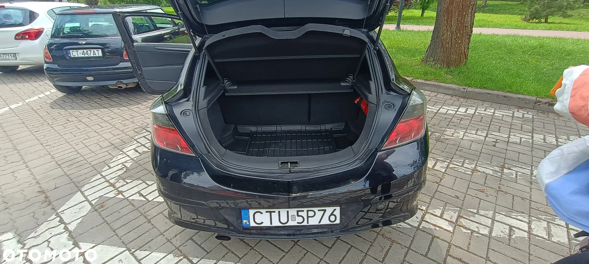 Opel Astra III GTC 1.6 Sport - 18