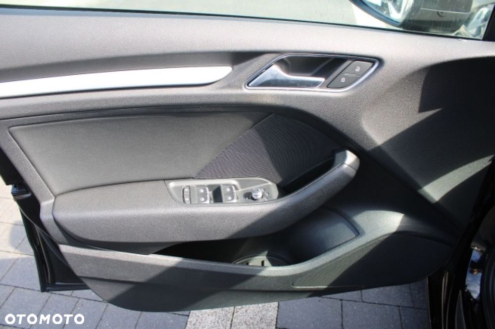 Audi A3 Sportback - 25