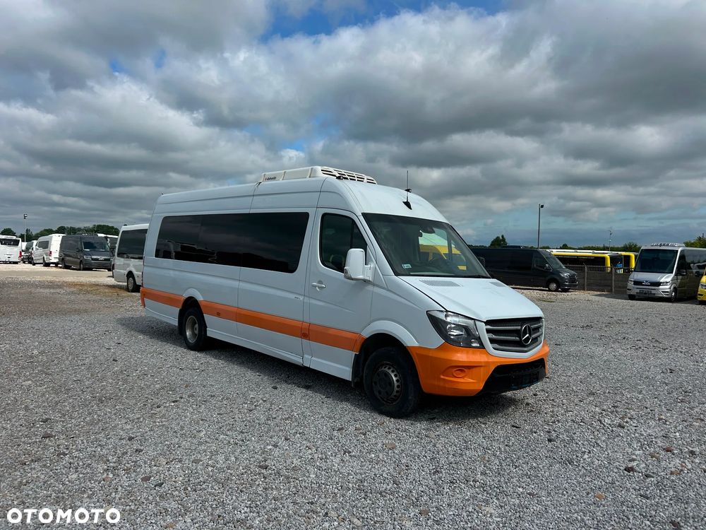Mercedes-Benz Sprinter 519 - 8