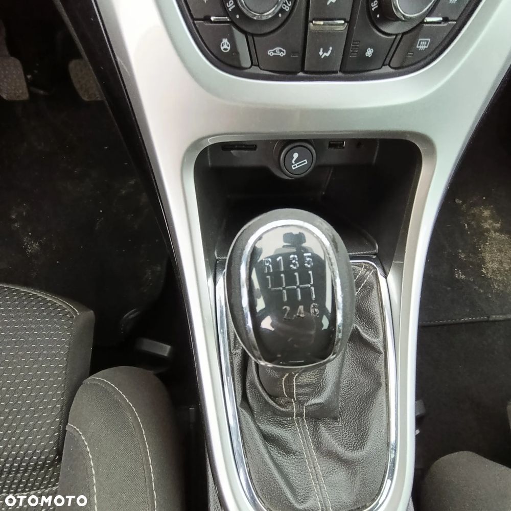 Opel Astra 2.0 CDTI DPF Sport - 15