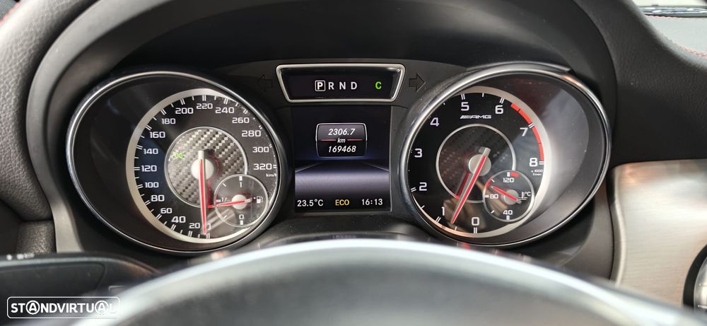 Mercedes-Benz CLA 45 AMG 4Matic 7G-DCT - 27