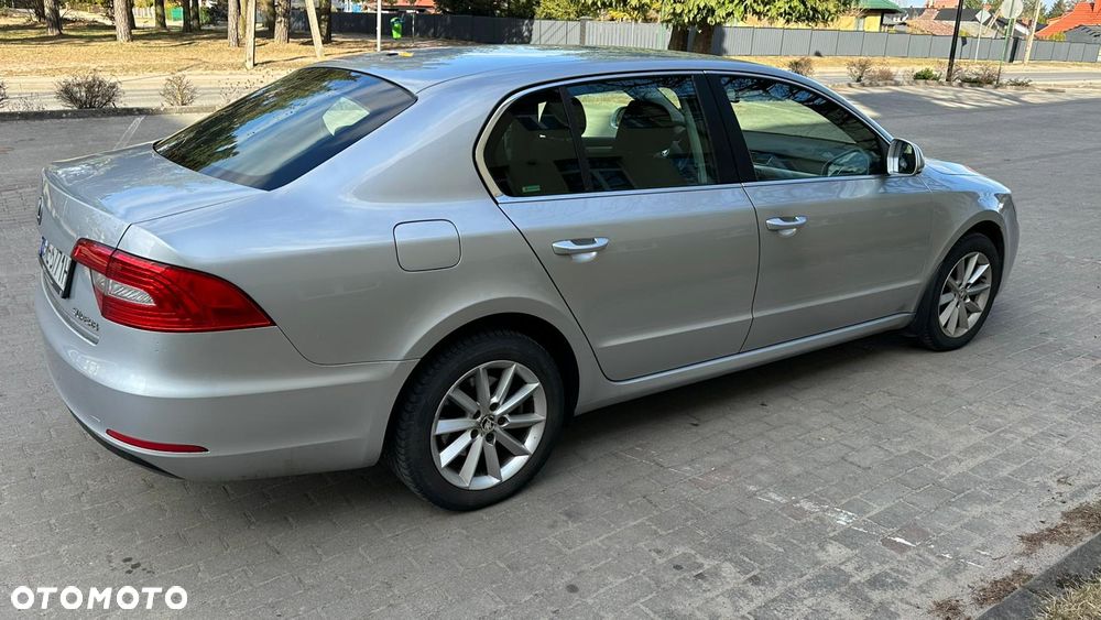Skoda Superb 2.0 TDI Ambition - 7