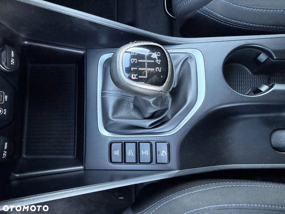 Hyundai Tucson 2.0 CRDI 4WD Style - 28