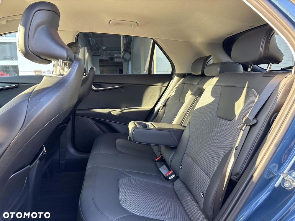 Kia Niro 1.6 GDI Hybrid L - 17
