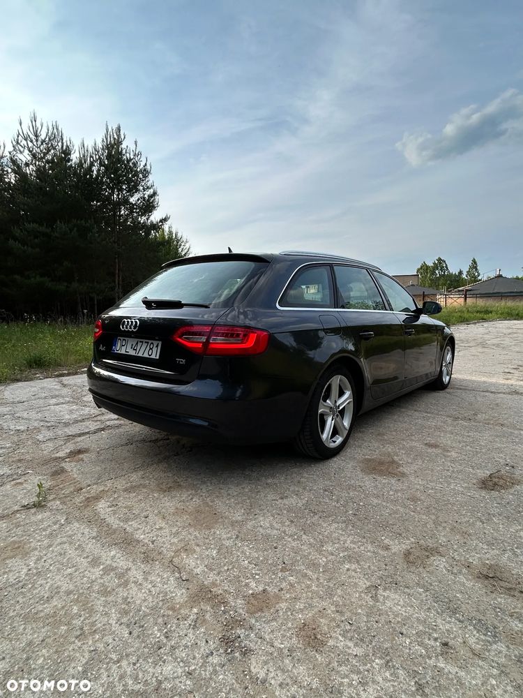 Audi A4 Avant 2.0 TDI Multitronic - 6