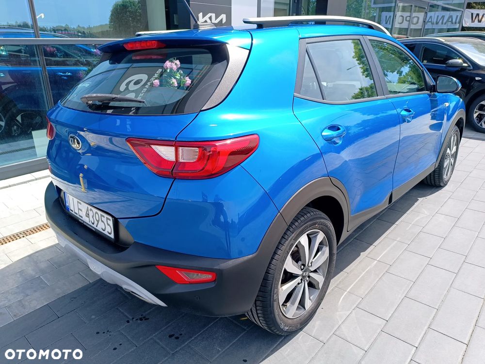 Kia Stonic - 6