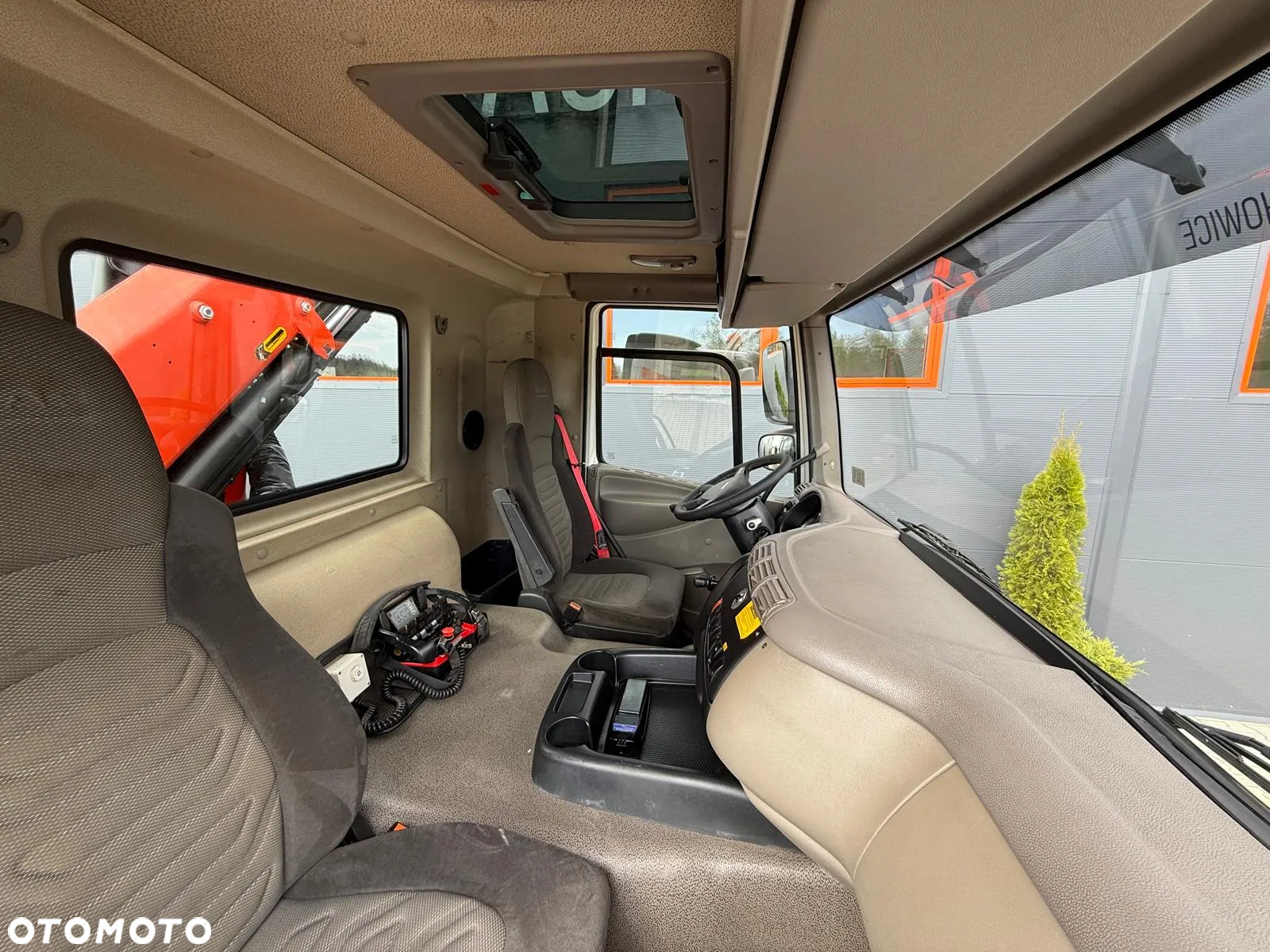 DAF DAF CF 75.310 / E5 / 6x2 / laweta + żuraw PALFINGER PK 18002 EH / platforma , pomoc drogowa , skrzynia - 38