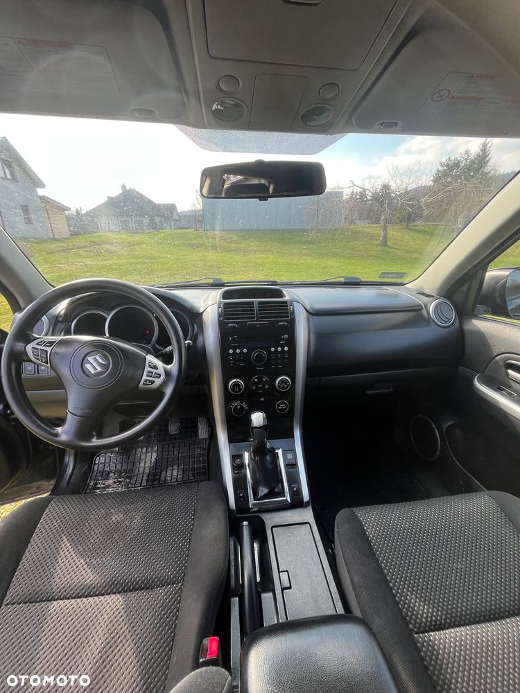 Suzuki Grand Vitara 1.9 DDiS - 6