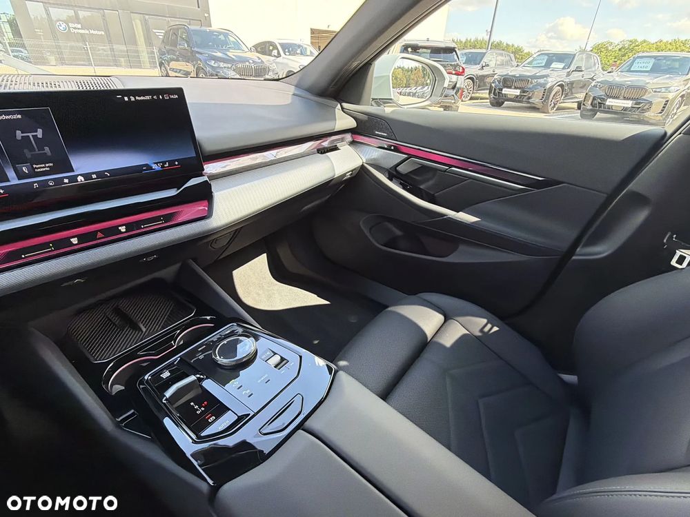 BMW Seria 5 520d xDrive mHEV M Sport - 29