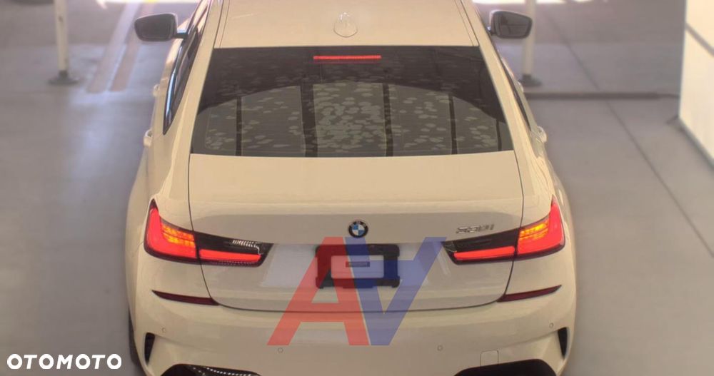 BMW Seria 3 330i Sport Line - 7