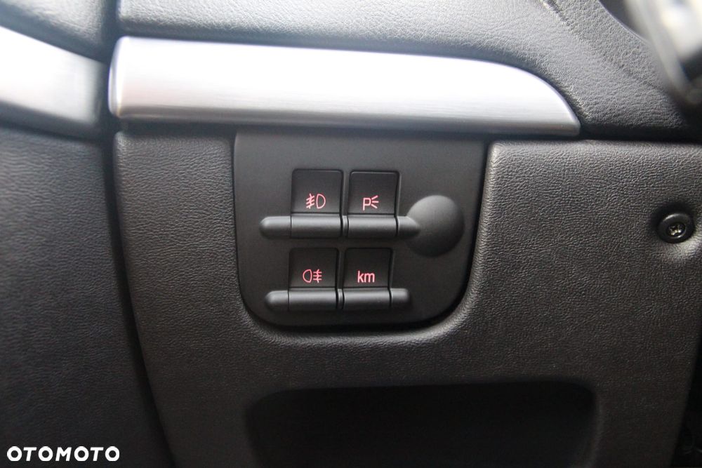Alfa Romeo 159 1.9 JTDM 16V DPF ti - 22