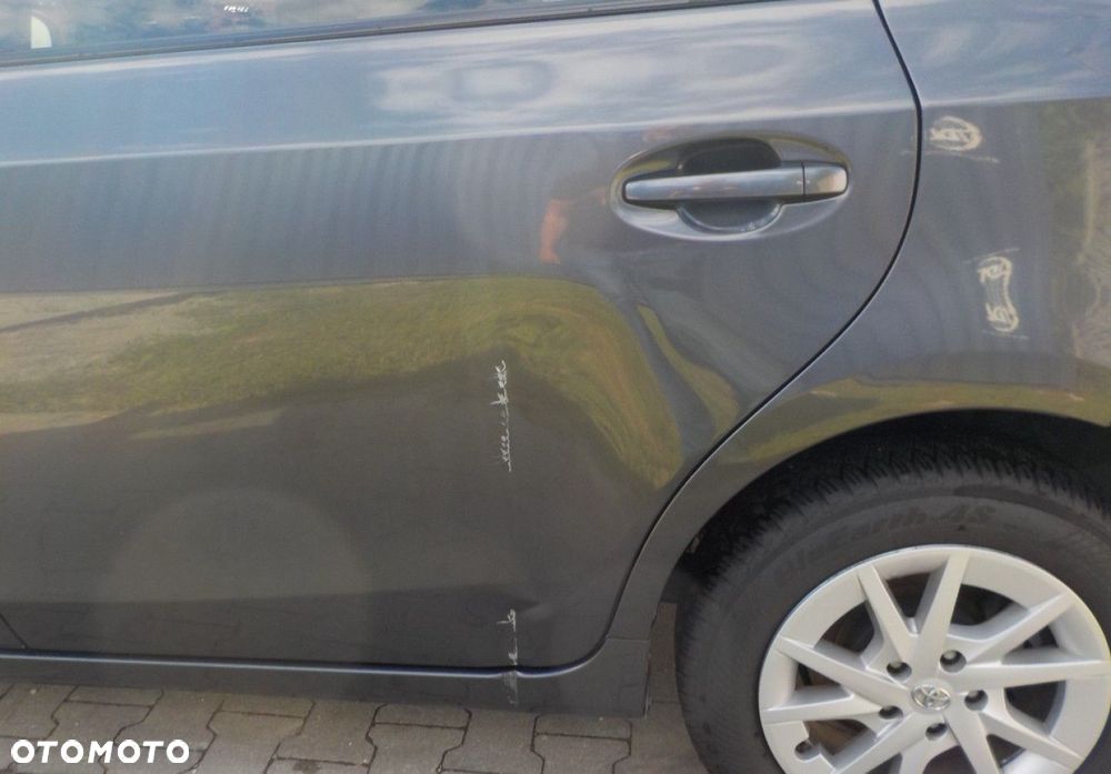 Toyota Prius+ - 11