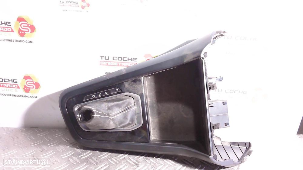 CONSOLA CENTRAL RENAULT ARKANA EU VERSION - 1