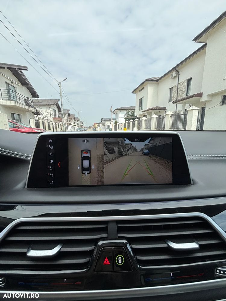 BMW Seria 7 740d xDrive - 21