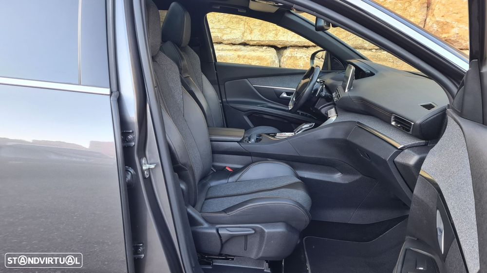 Peugeot 5008 - 35