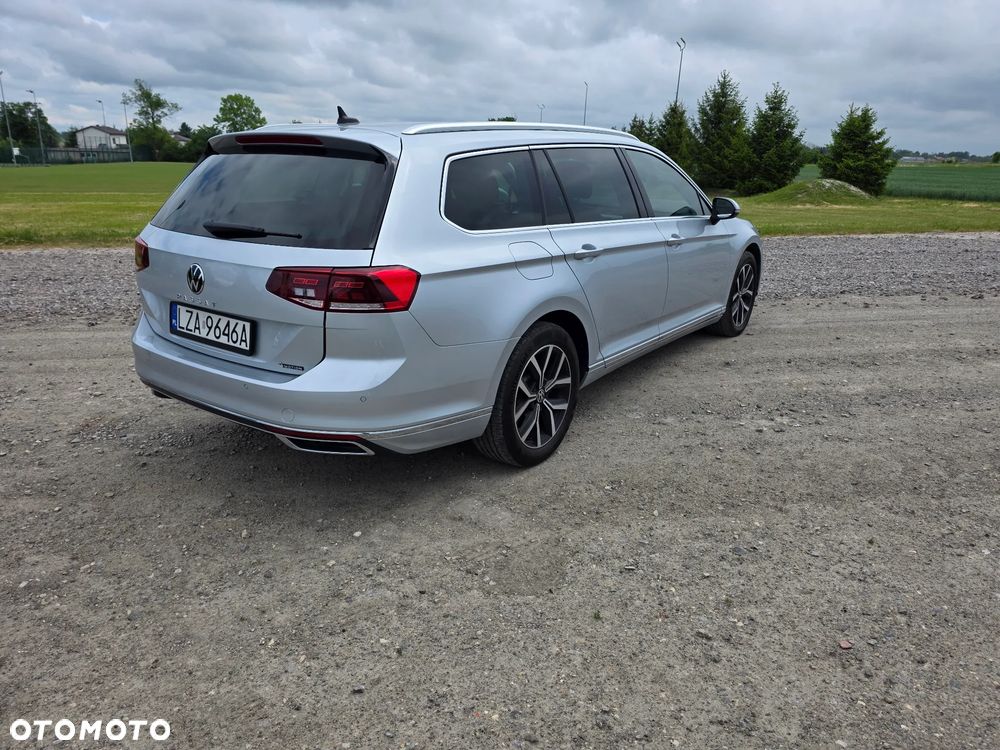 Volkswagen Passat 2.0 TDI SCR DSG 4Motion Business - 5