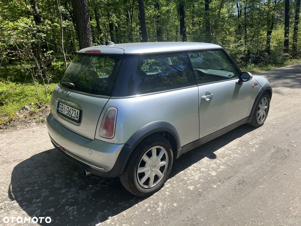 MINI ONE - 3