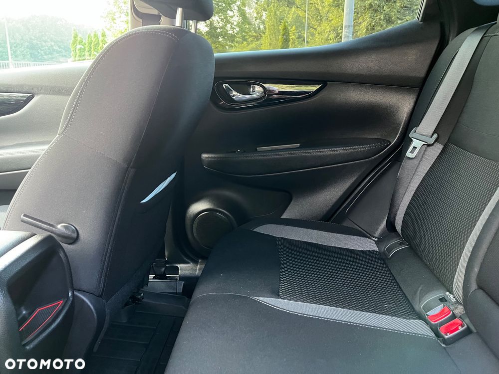 Nissan Qashqai 1.3 DIG-T Acenta - 13