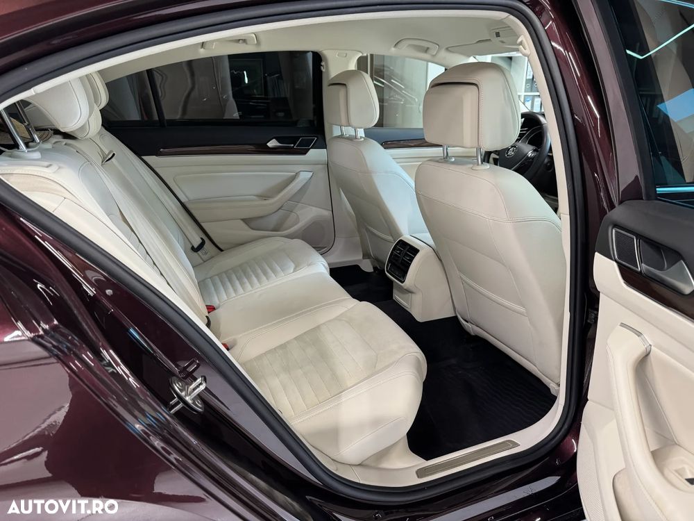 Volkswagen Passat 2.0 TDI (BlueMotion Technology) DSG Highline - 9
