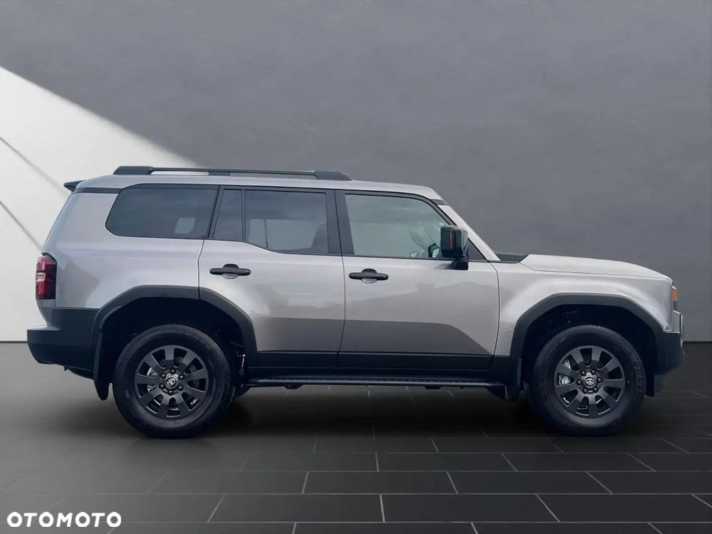 Toyota Land Cruiser 2.8 D-4D Mild-Hybrid Automatik Executive - 7