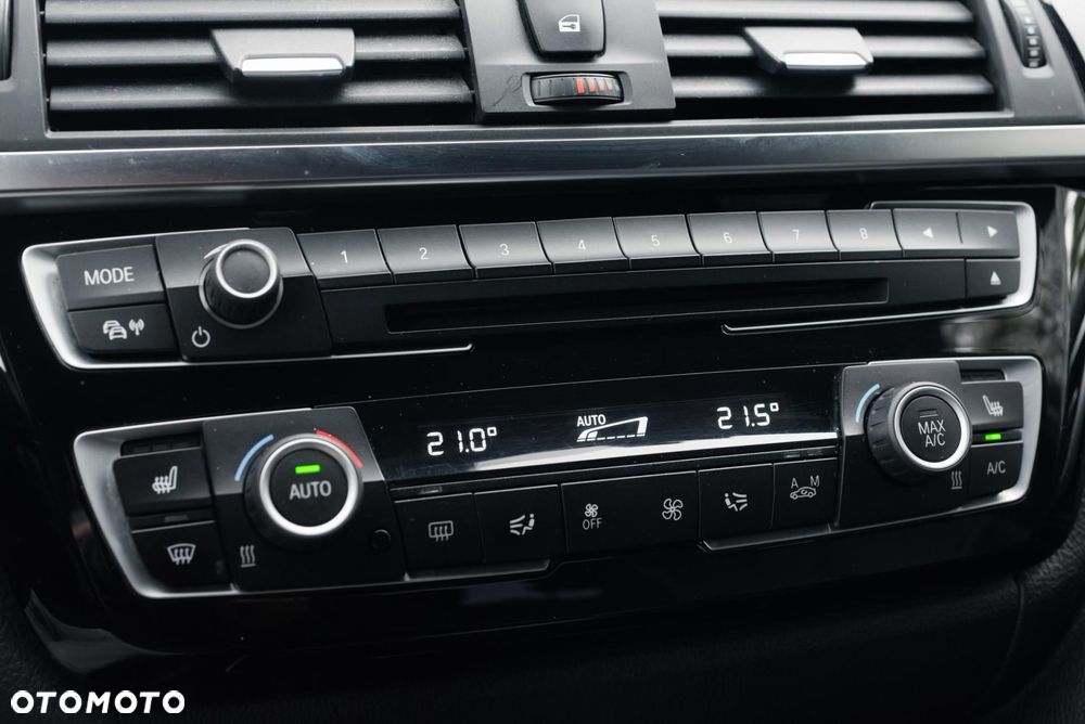 BMW Seria 3 320d xDrive M Sport Shadow sport - 23