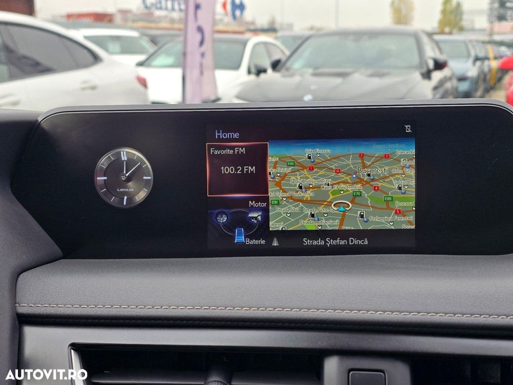 Lexus UX 250h Business Edition - 18