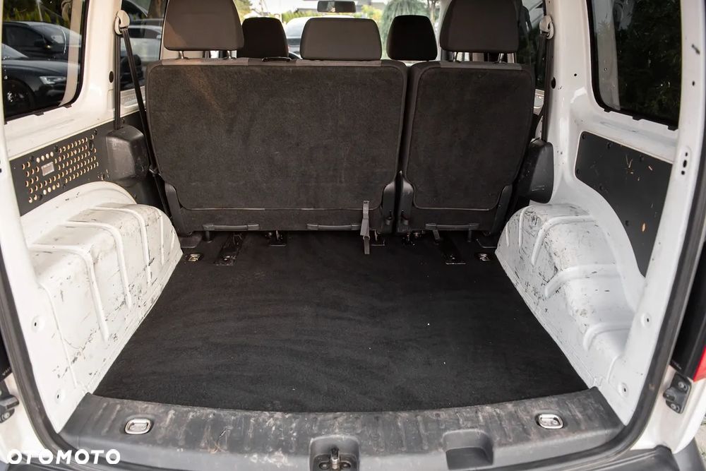 Volkswagen Caddy - 19