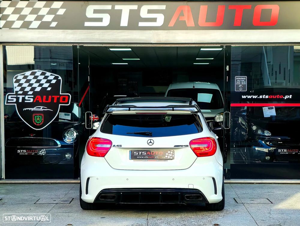 Mercedes-Benz A 45 AMG 4Matic Speedshift 7G-DCT - 14