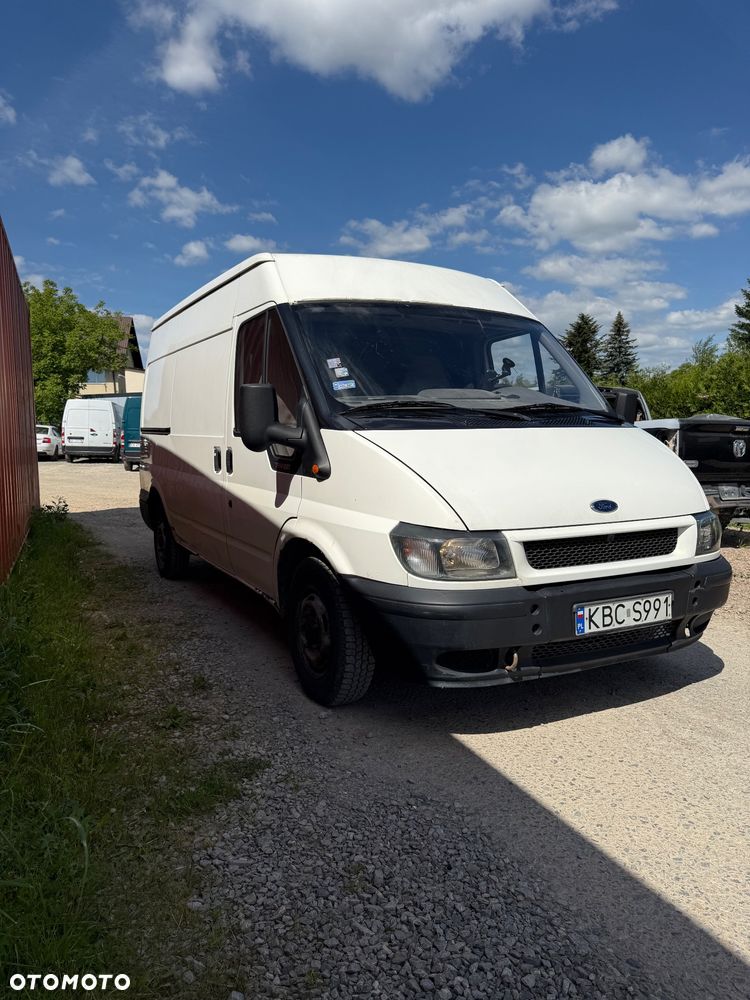 Ford Transit - 1