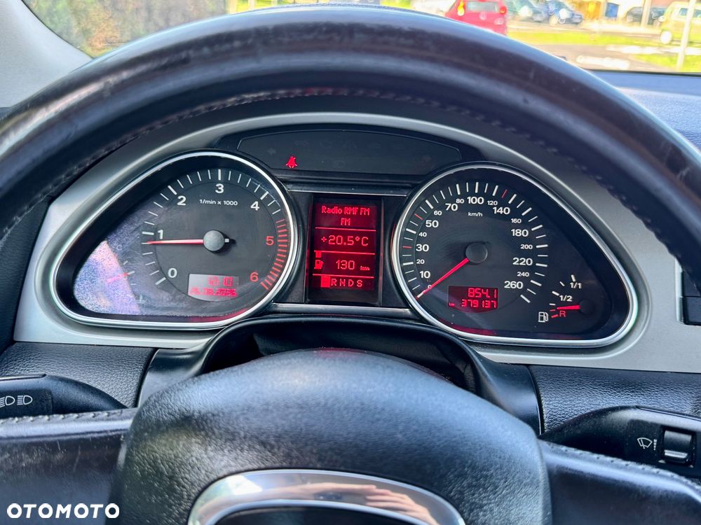 Audi Q7 3.0 TDI DPF quattro tiptronic - 24