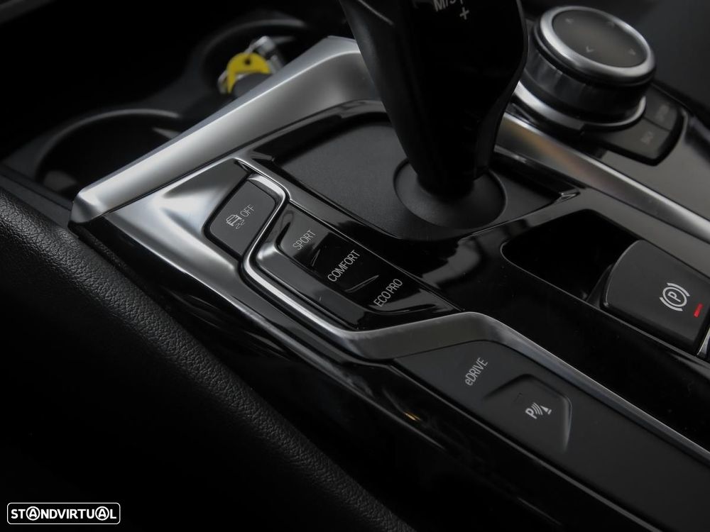 BMW 530 e iPerformance Line Sport - 23
