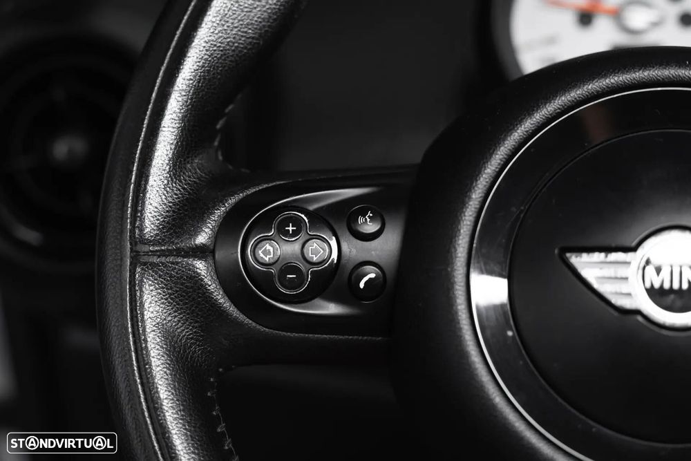 MINI Paceman Cooper D - 27